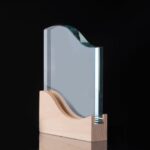 Trofeo Galvano de Madera y Cristal "Curve"