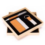 Set TORAJA: Bolígrafo, Llavero y Porta tarjetas